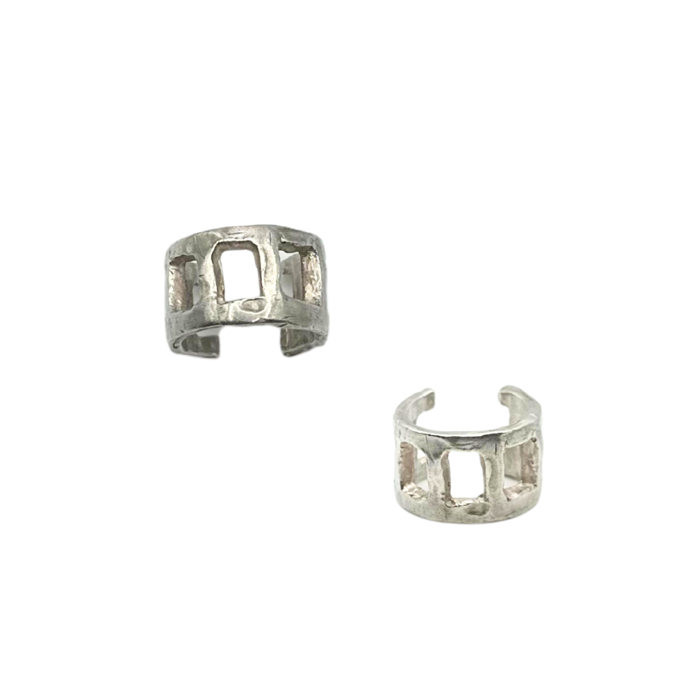 C Ladder Ring – Memphis Brooks Museum of Art